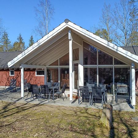 Beautiful Home In Koepingsvik With Kitchen Kültér fotó
