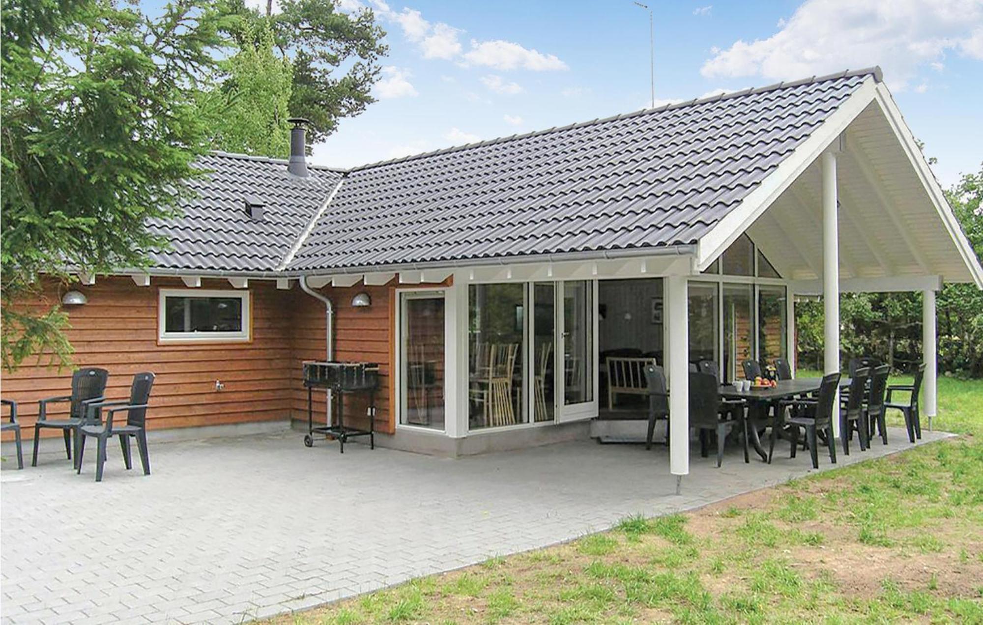 Beautiful Home In Koepingsvik With Kitchen Kültér fotó